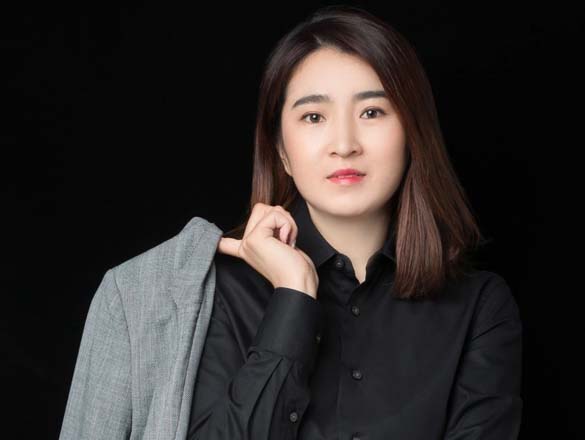 [人物訪談]極家精裝王牌設(shè)計(jì)總監(jiān)「王娜」專訪