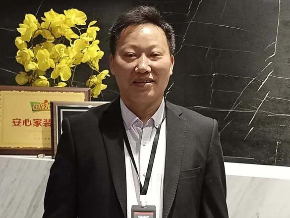 [人物專欄]極家精裝金牌項目經(jīng)理柏曉宏，用責(zé)任和愛澆灌每一個新家