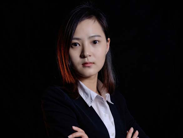 [人物訪談]畢秀林專欄：精致女孩、設(shè)計師、辣媽，我的三面人生